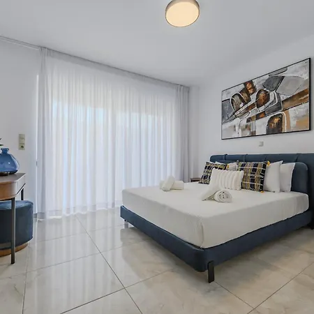 Foothills Tangerine Villa